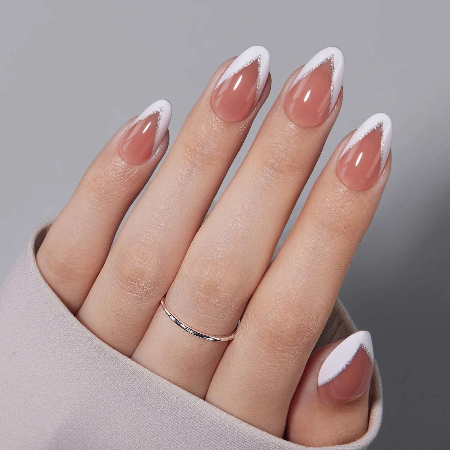LUCKY CHARM: w/ 1 UV Cure Nails+ UV LAMP - Image 8