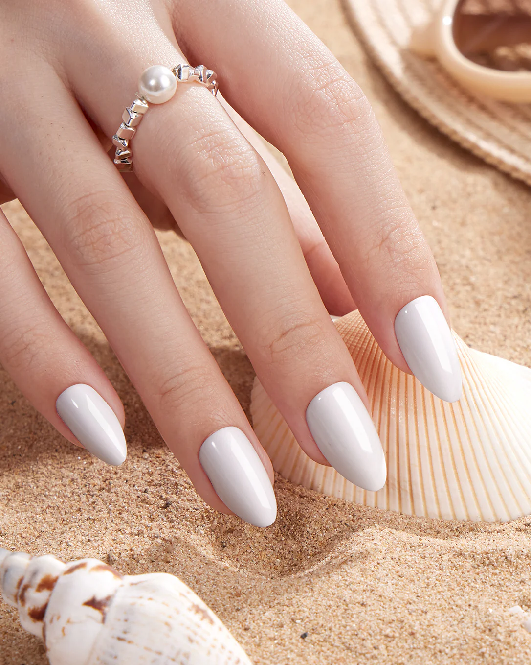 Elegant White - Image 5