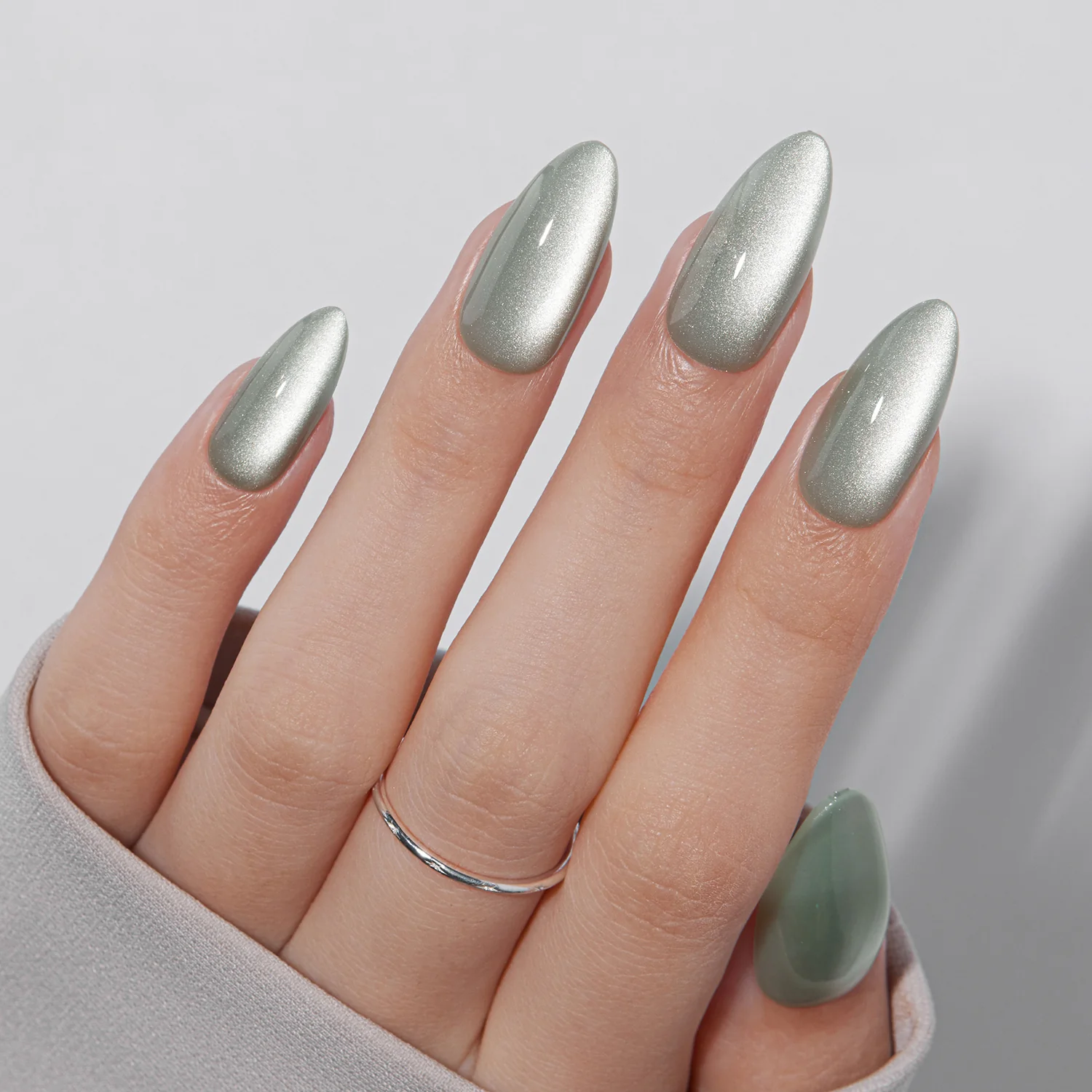Medium Almond Set - Image 9
