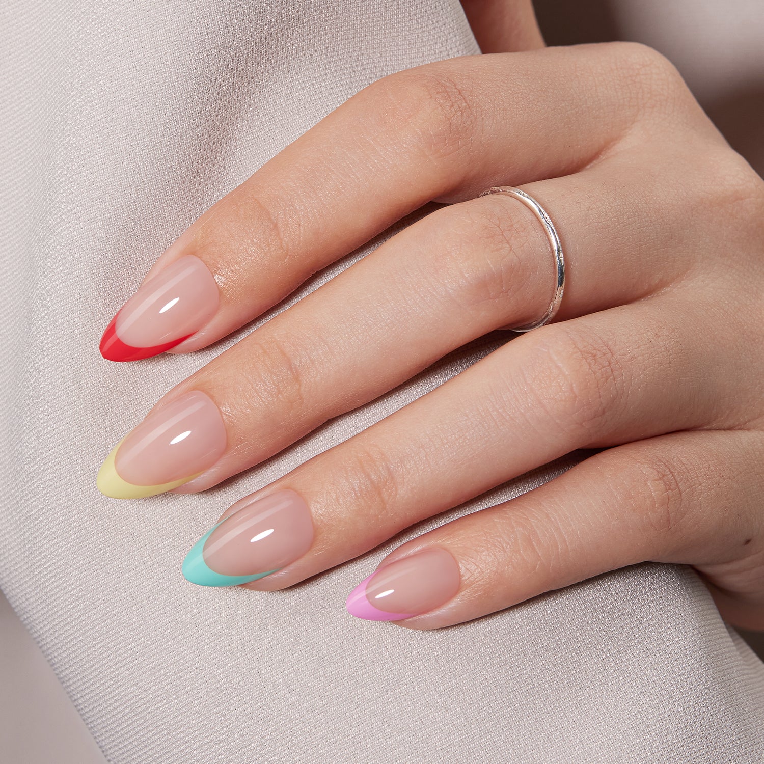 🌈 Color Pop French Tips – Mini UV Press-On Set - Image 8