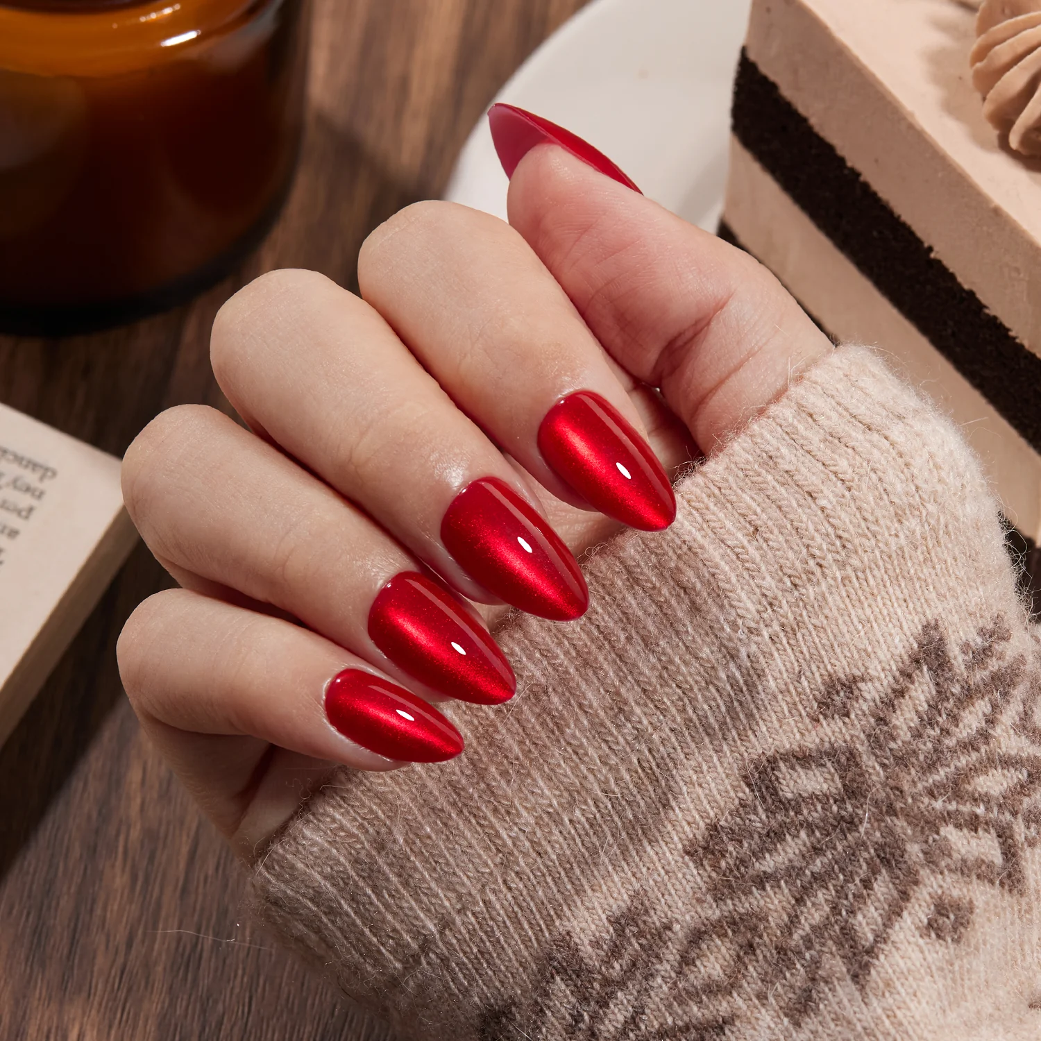 Santa’s Favorite Reds - Image 7